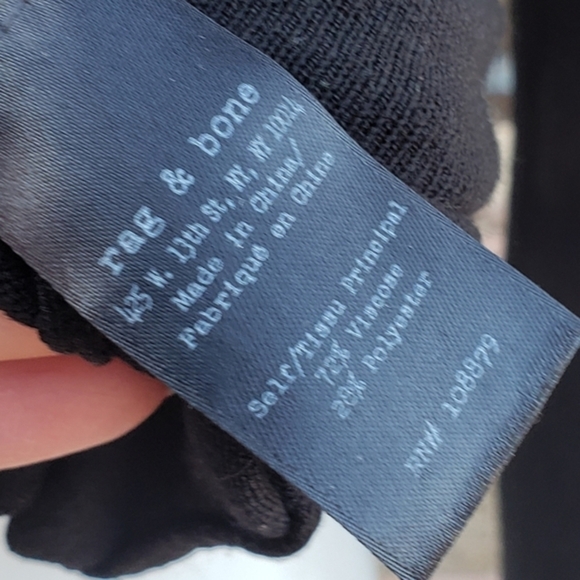 Rag & Bone

Sweater‎ Dress - Picture 5 of 5